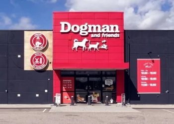 Förbättra din hunds kost med våtfoder från Dogman and Friends