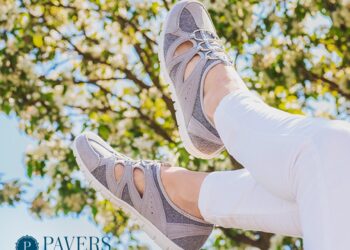 Step into Comfort: Discover Women’s Shoes at Pavers