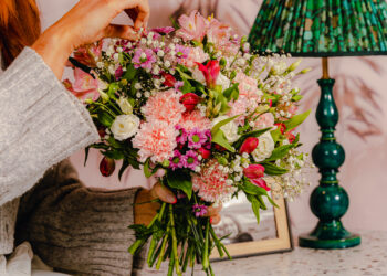 Celebrate the Season with Beautiful Summer Flowers from 123 Flowers!