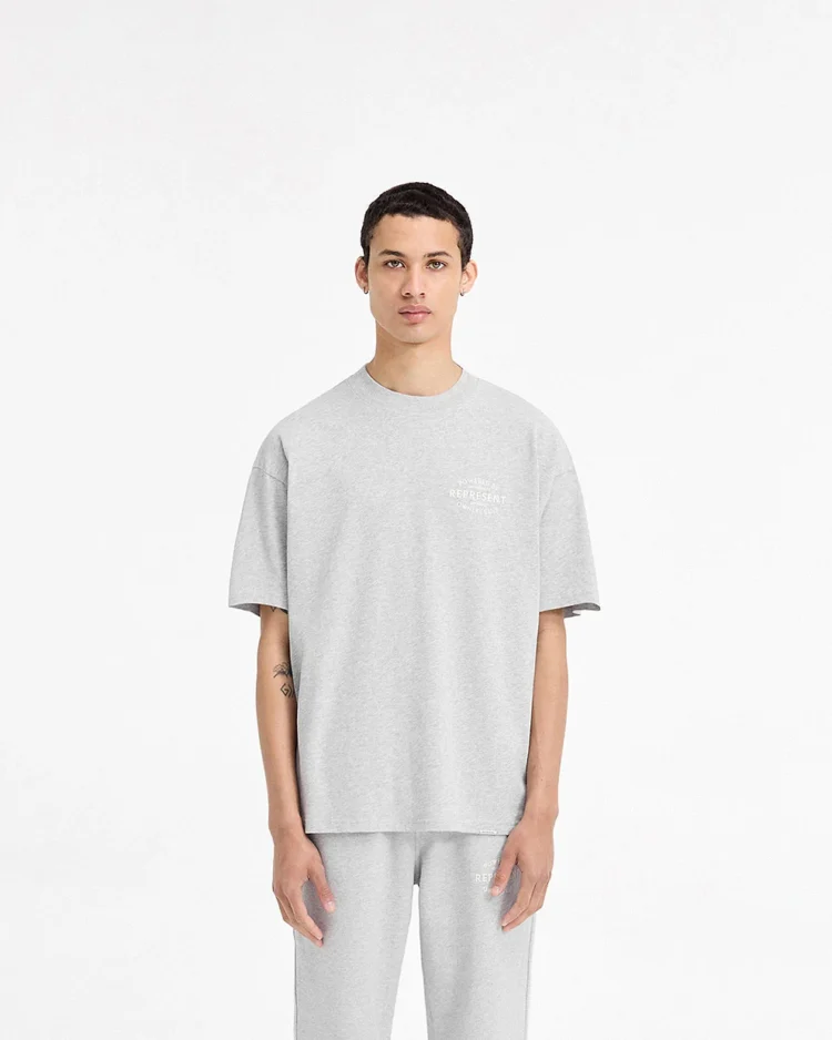 Elevate Your Style: Shop Streetwear T-Shirts & Graphic Tees Now!