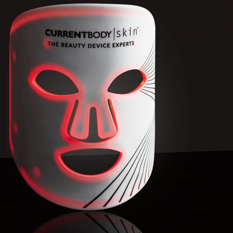 Illuminez votre routine beauté : Découvrez le pouvoir de transformation des appareils de soins de la peau à LED de CurrentBody
