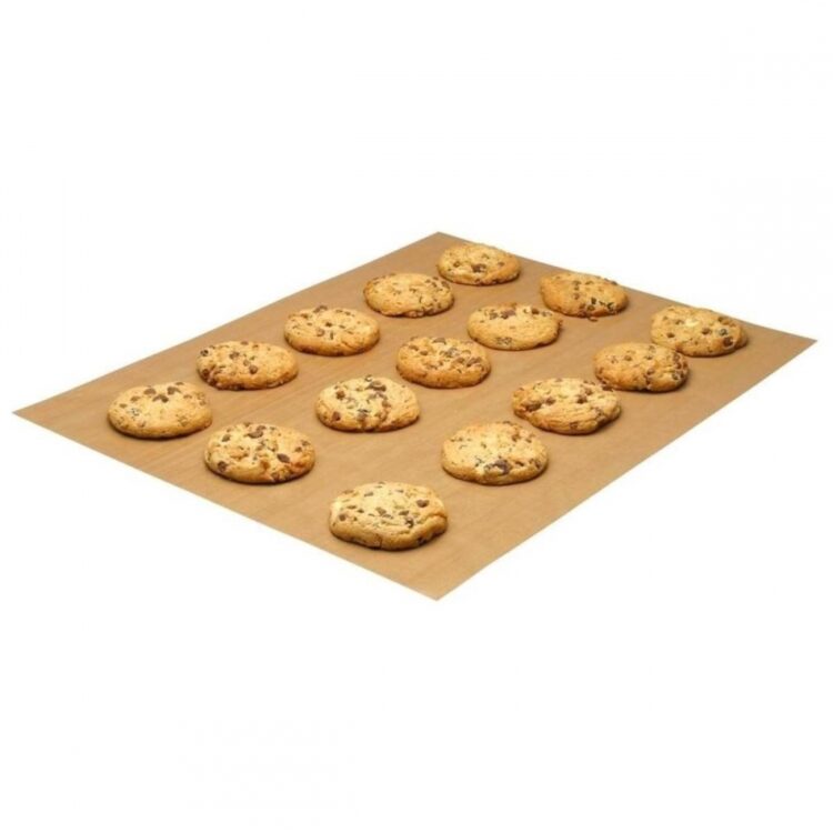 Perfect Your Bakes: Discovering the Best Baking Trays at The Cake Decorating Co.