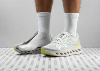 Top Performance Men’s Running Shoes: Discover Your Perfect Fit