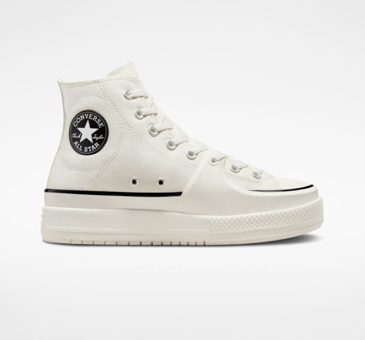 Walk Your Way met Converse: De ultieme sneaker bestemming