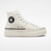 Walk Your Way met Converse: De ultieme sneaker bestemming