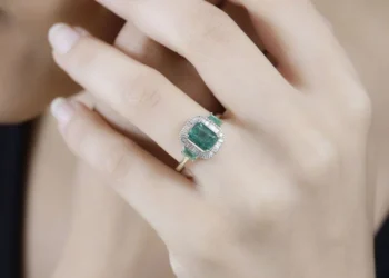 Entdecken Sie zeitlose Eleganz: Die atemberaubende Ring-Kollektion von ShopLC