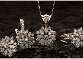 Glamorise with Diamonds: The Fine Jewellery Collection of C.W. Sellors