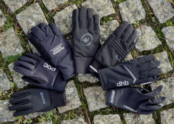 Gear Up: Explore Sigma Sports‘ Cycling Gloves & Mitts Collection