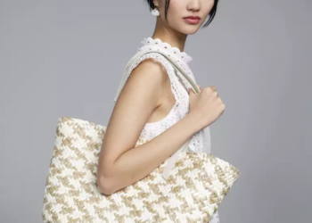LK Bennett Handbags are a source of allure due to their sophisticated style.
