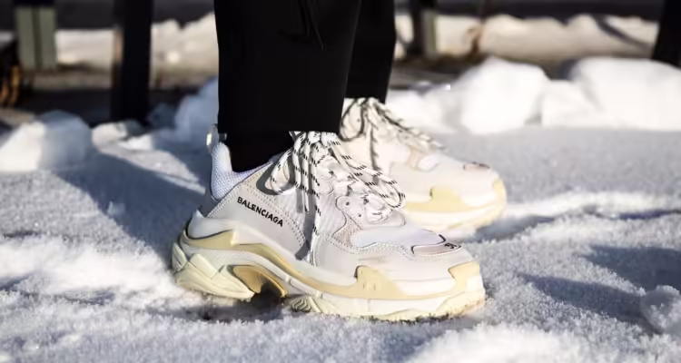 Step into Eco-Chic Comfort: Explore Alohas Sneakers