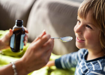 Top 5 Essential Health Solutions for Kids: Soothing Vapour Pads, Effective Pain Relief, Allergy Management, and Colic Comfort