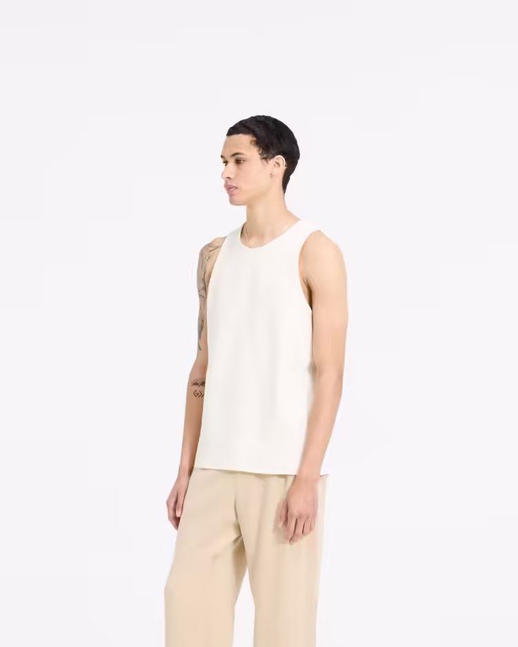 REPRESENT : The Versatile Appeal of REPRESENT’s Summer Capsule.