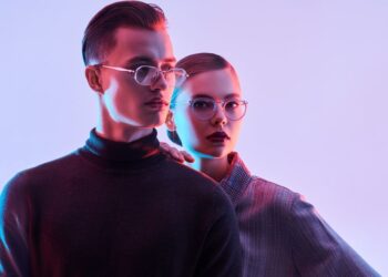 Essential Eyewear Accessories at Alensa: Keep Your Glasses in Top Shape