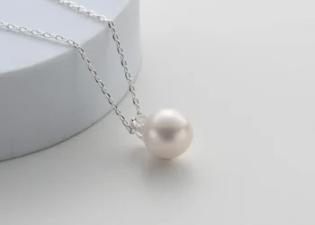 Elegance Redefined: Discover the Timeless Beauty of Pearl Jewellery at Philip Jones
