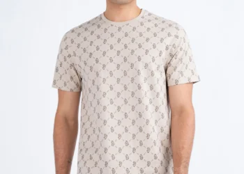 Craftsmanship and Design: An In-Depth Look at LUKE’s T-Shirt Collection