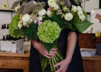 Exquisite Anniversary Arrangements: Explore Haute Florist’s Collection