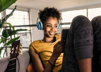 Epic Listening: Die besten Audible-Hörproben für jedes Genre