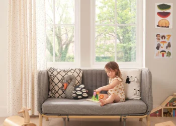 Sleep Tight: Discover the Perfect Bedside Cribs at For Your Little One