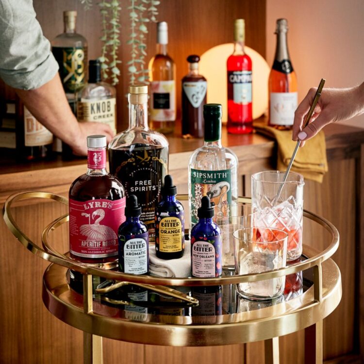 Elevate Your Beverage Choices: Low & Non-Alcoholic Spirit Alternatives at The Great Wine Co.