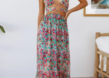 Transform Your Style with Versatile Multi Dresses from Hello Molly