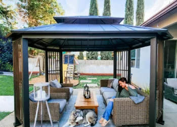 Sunjoy : Your Next Outdoor Upgrade is Here