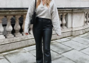 Chic and Versatile: Discover Meshki’s Stunning Collection of Bottoms and Pants