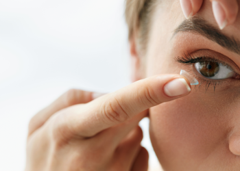 Experience Ultimate Comfort with Daily Contact Lenses from Alensa