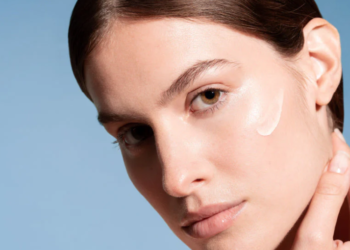 Transform Your Skincare Routine with Comfort Zone’s Advanced, Nature-Inspired Face Serums