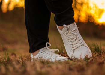 Treten Sie in Natürlichen Komfort: Entdecken Sie die Groundies Revolution der Herren Barfußschuhe