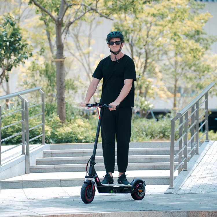 iScooter Excellence: The Best Electric Scooters You Can Find on iHoverboard
