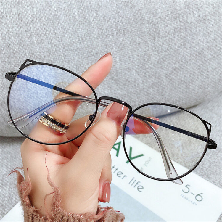 Discover Quality and Style: Designer Glasses and Frames by Alensa