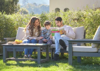 Moda’s Top Outdoor Sofas: Comfort Meets Sophistication for Your Garden
