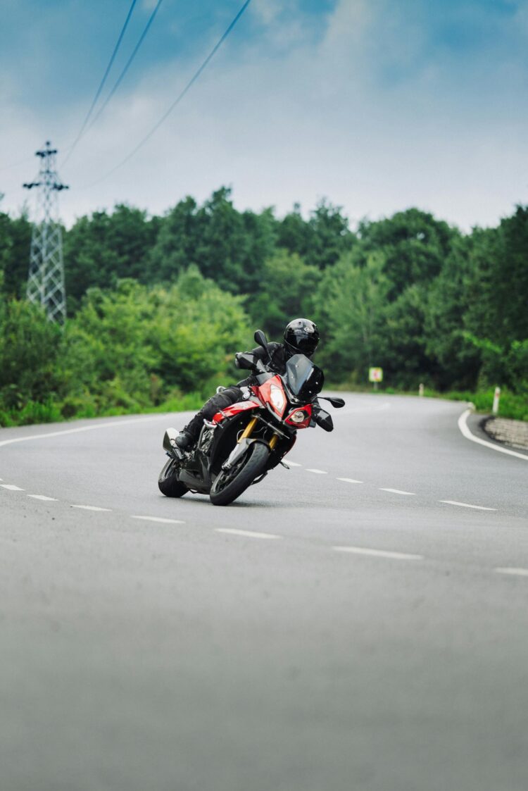 Protective Gear Spotlight: The Best Helmets for Motorsport Enthusiasts