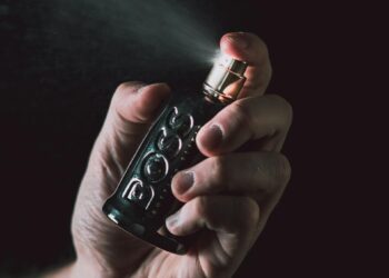 Von frisch bis intensiv: Entdecken Sie das Spektrum zeitgenössischer Herrendüfte