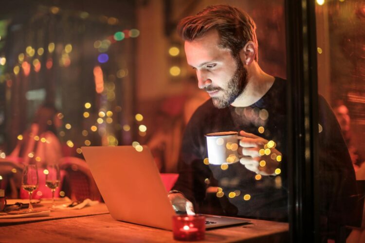 De juiste laptop kiezen voor uw academische reis: een uitgebreide vergelijking