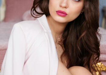 Unlock Radiance: Top Skincare Innovations for a Youthful Glow