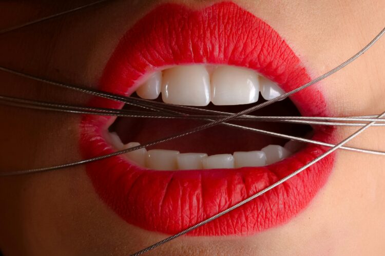 Die Geheimnisse der fehlerfreien Lippen enthüllen: Eine umfassende Überprüfung der Top Lippenprodukte