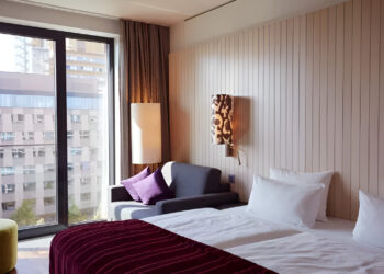 Entdecken Sie die perfekte Mischung aus Eleganz und Komfort in den Scandic Hotels in Deutschland
