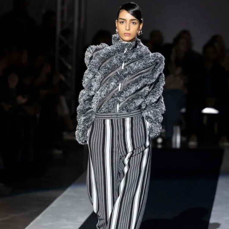 THE FASHION SQUARE: Where Your Fashion Passion Finds a Home