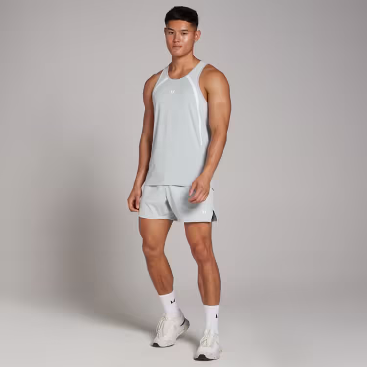 Elevate Your Game: Discover Top-Performance Men’s Sportswear at MyProtein
