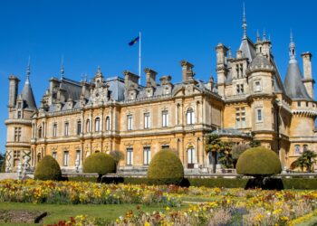 Discovering Waddesdon: A Historic Treasure in Buckinghamshire