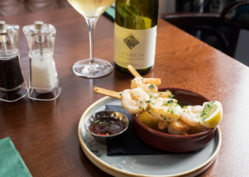 Taste & Stay: A Collection of Inns with Exceptional Dining
