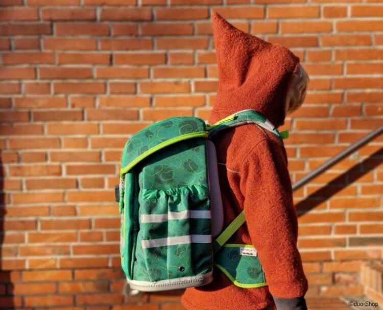 Einzigartige Designs für jedes Abenteuer: EsIstMeins Personalisierte Taschen