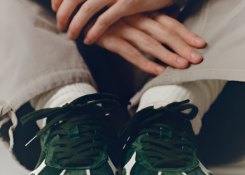 Romantic and Bold: How TB.490 Sneakers Redefine Contemporary Footwear