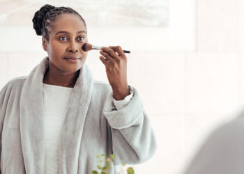 Erzielen Sie makellose Haut: Ein kompletter Leitfaden für Foundations bei IT Cosmetics