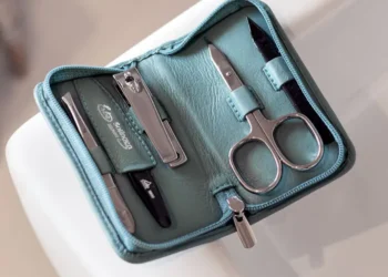 Unveil the Unique Presents from Farrar & Tanner: Personalised Perfection!
