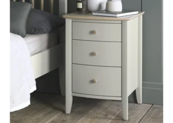 Your Perfect Pair: Finding the Right Bedside Table for Your Space