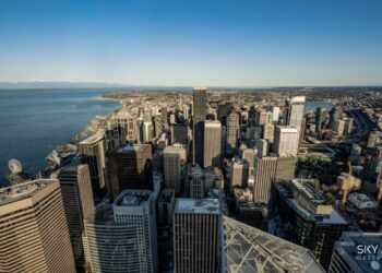 Sky View Observatory: Elevate Your Seattle Experience with Breathtaking Views and Unique Adventure