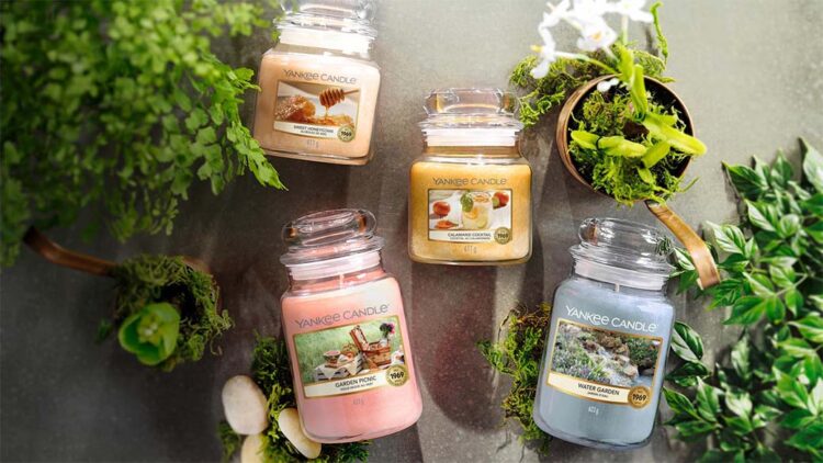 Scent-sational Savings: Unleash the Fragrance of Yankee Candles at Candles Direct