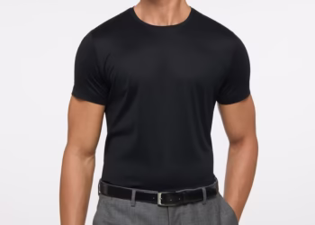 Peppen Sie Ihren Alltagslook mit ETERNA T-Shirts auf: Die ultimative Mischung aus Komfort, Stil und Qualität